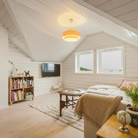 The Nordic Loft Lägenhet *